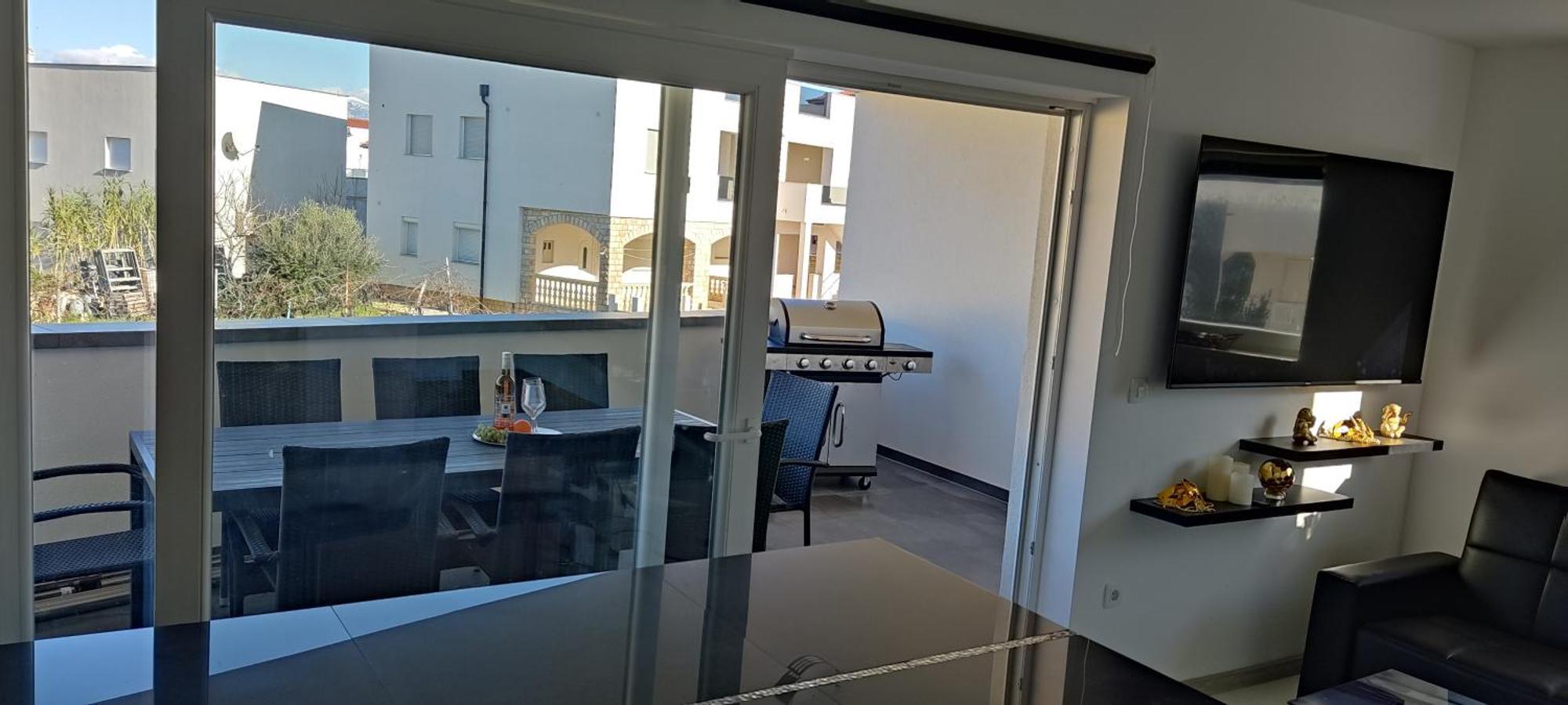Luxurioeses Penthouse Welle Mit Whirlpool, Grill Und Meerblick