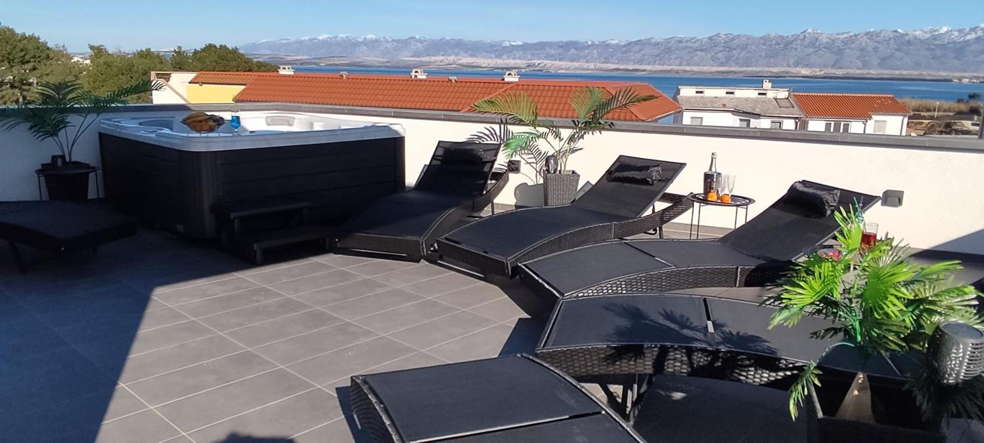 Luxurioeses Penthouse Welle Mit Whirlpool, Grill Und Meerblick Appartement