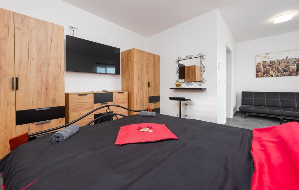 Apartment Luxurioeses Penthouse Welle Mit Whirlpool, Grill Und Meerblick Vir