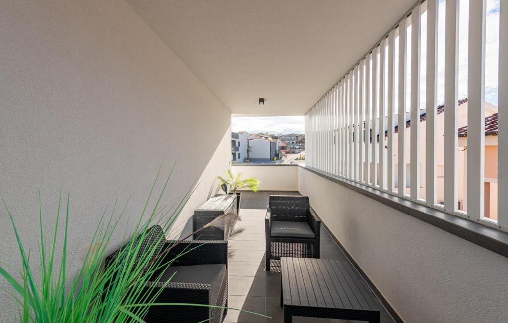 Apartment Luxurioeses Penthouse Welle Mit Whirlpool, Grill Und Meerblick