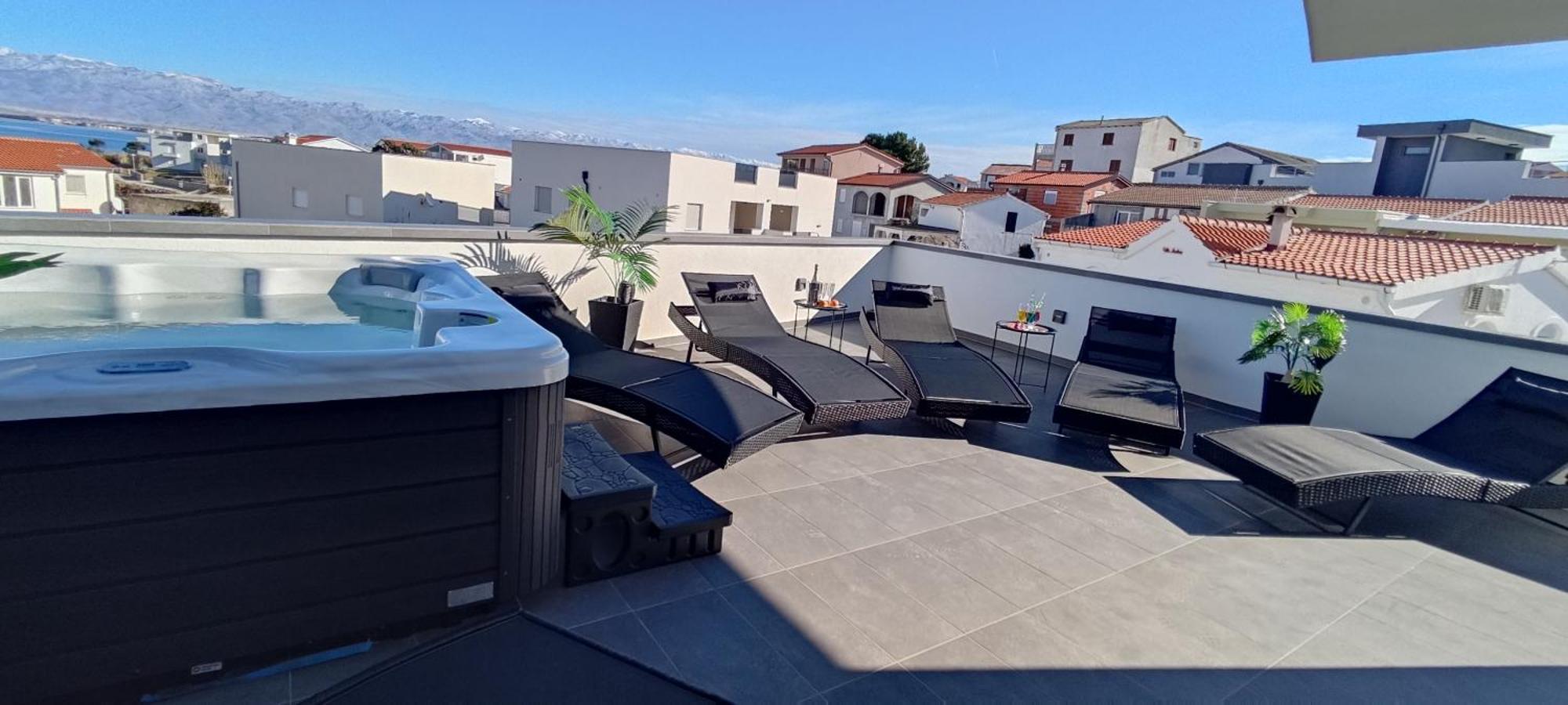 Luxurioeses Penthouse Welle Mit Whirlpool, Grill Und Meerblick Apartment Vir